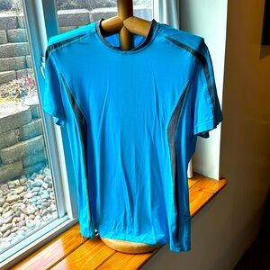 Lululemon men’s shirt